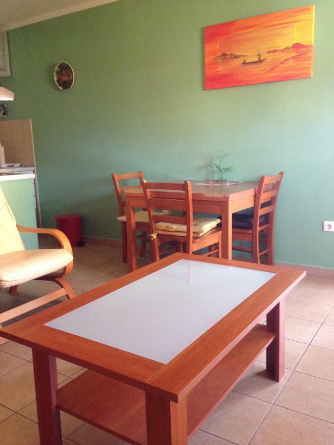 Novalja Zrce Apartment ภายนอก รูปภาพ
